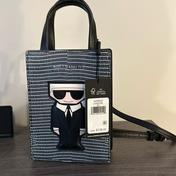 Karl Lagerfeld Handbags - Cute brand new Karl Lagerfeld purse.